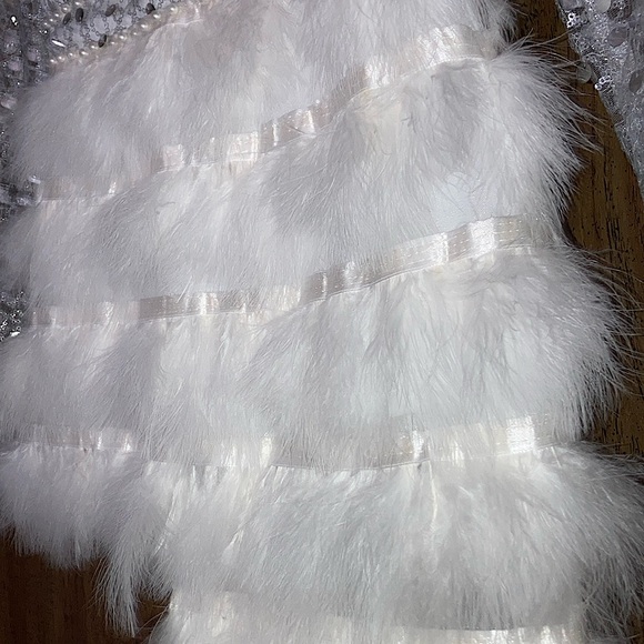 PETITE #126 Silver Sequin White Marabou Feather Split Hem Party Dress XXS XS - Picture 5 of 9